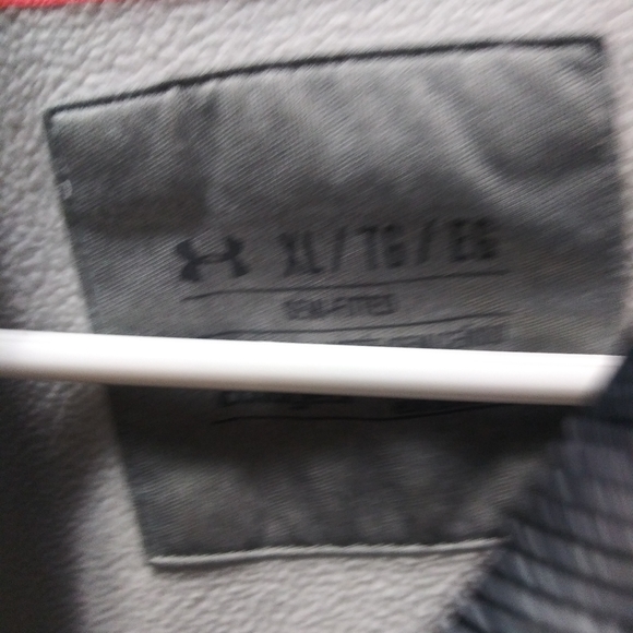 XL womens Under Armour hoodie - Picture 2 of 2